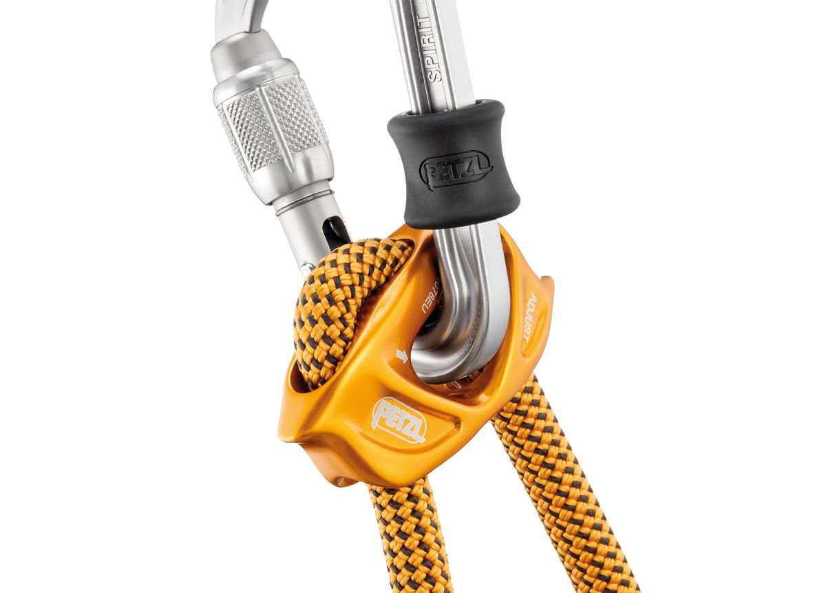 L35ARM-Dual-Connect-Adjust_LowRes.jpeg